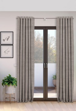 Cortina Ollaos hecha a mano con Lino Estival