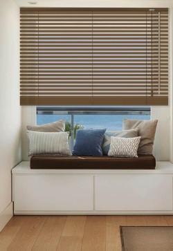 Persiana Veneciana de Aluminio Lama de 25 mm.